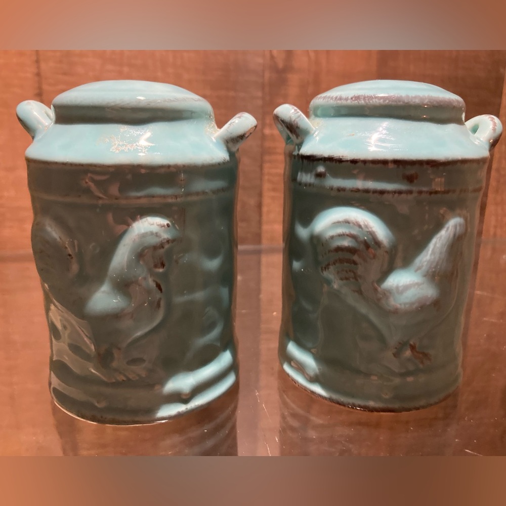 Rooster Salt & Pepper Shakers